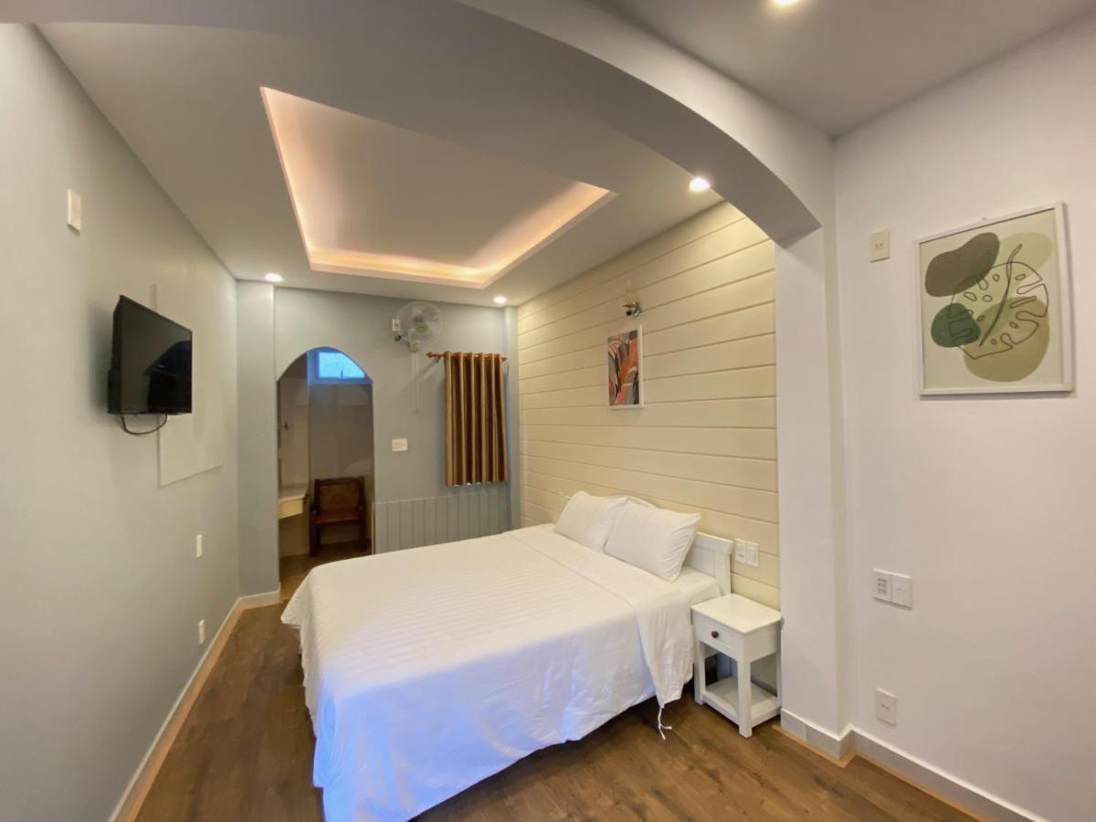 Tuyet Mai Hotel Далат Екстер'єр фото